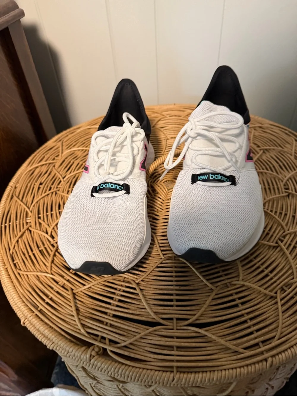 New Balance White Sneakers with Pink Detail and Black Trim
